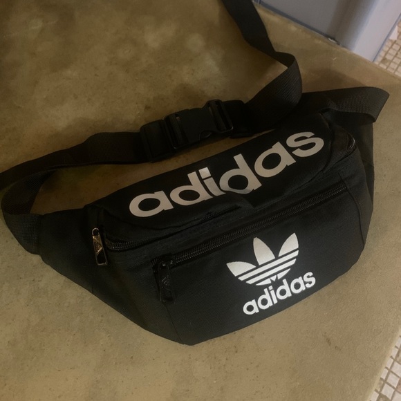 adidas shoulder fanny pack